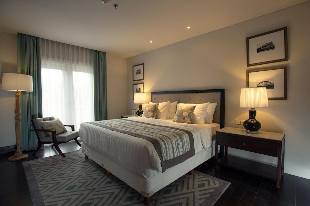 The Shalimar Boutique Hotel Malang Extérieur photo