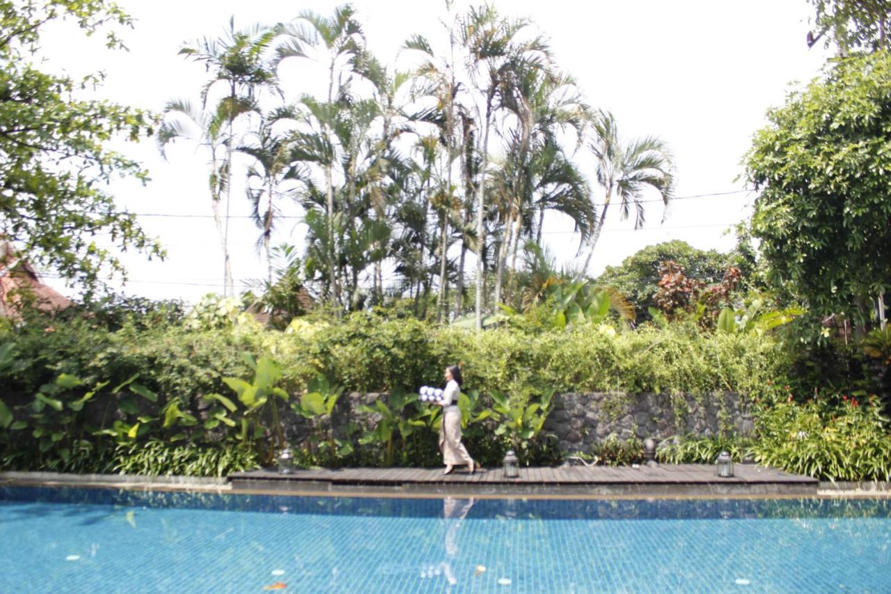 The Shalimar Boutique Hotel Malang Extérieur photo