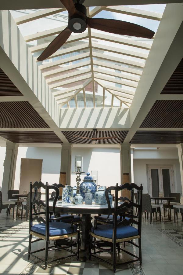 The Shalimar Boutique Hotel Malang Extérieur photo